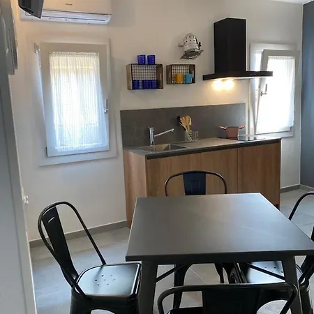 Appartamento Industrial Centro Sottomarina *